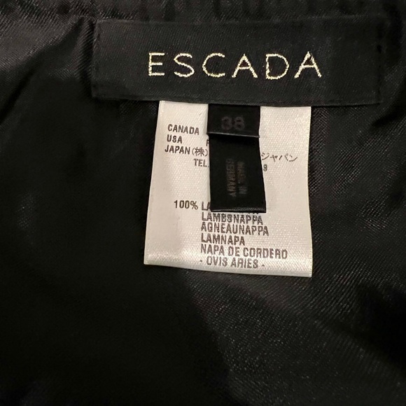 ESCADA Lambskin Floral Laser Leather Skirt - Picture 5 of 8